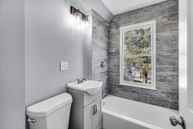 242-244 Commonwealth Avenue, Springfield, MA 01108