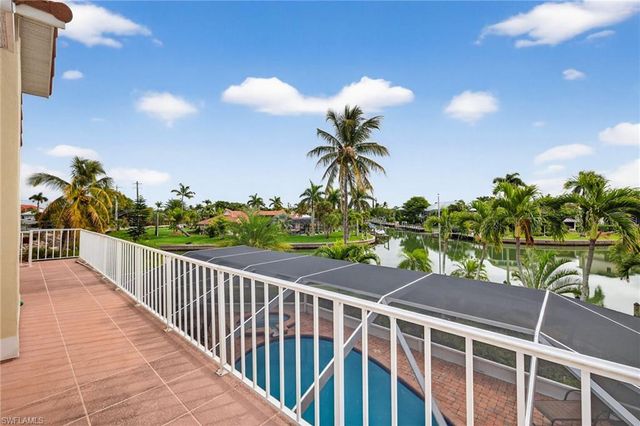 819 Tulip LN, Sanibel, FL 33957