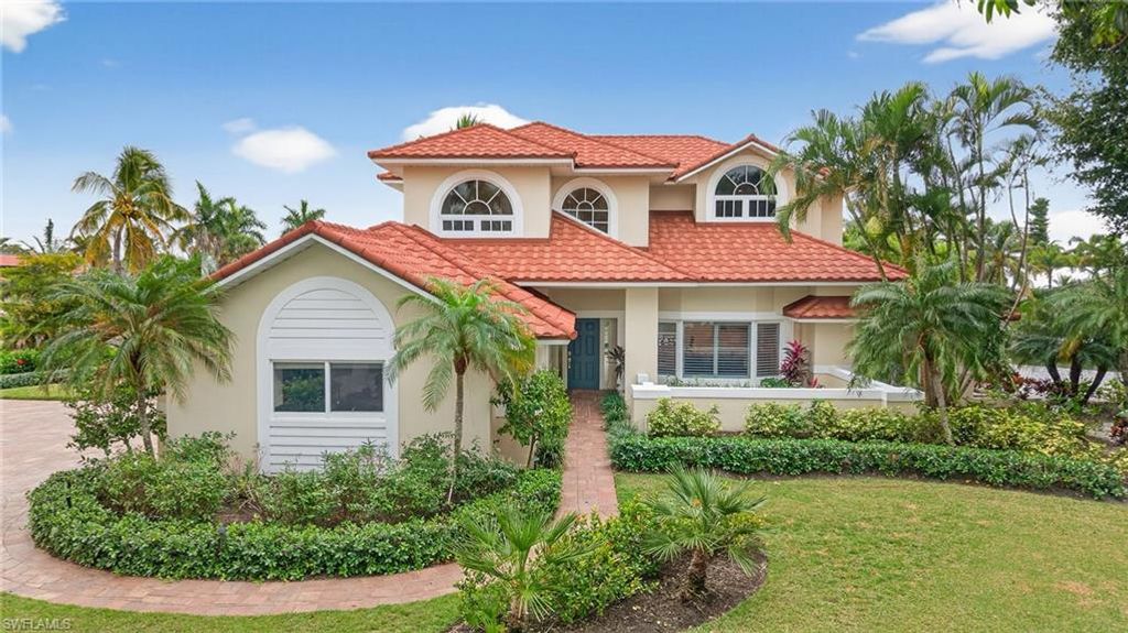 819 Tulip LN, Sanibel, FL 33957