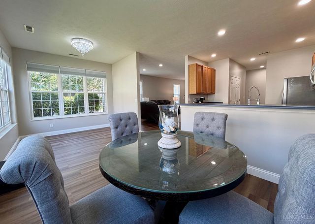 329 Bending Branch Lane, Miamisburg, OH 45342