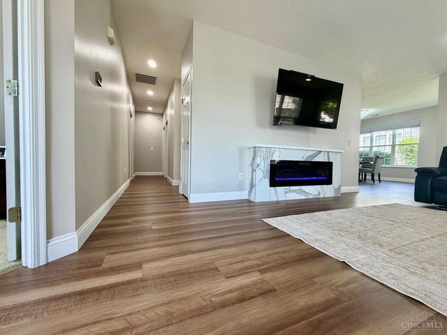 329 Bending Branch Lane, Miamisburg, OH 45342