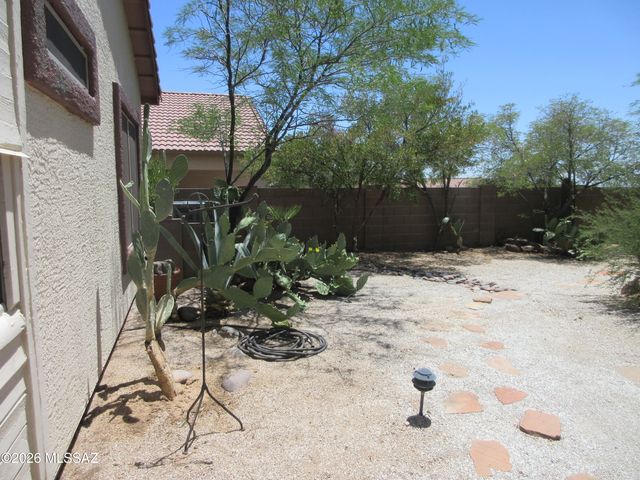12535 N Owl Head Canyon Road, Marana, AZ 85658