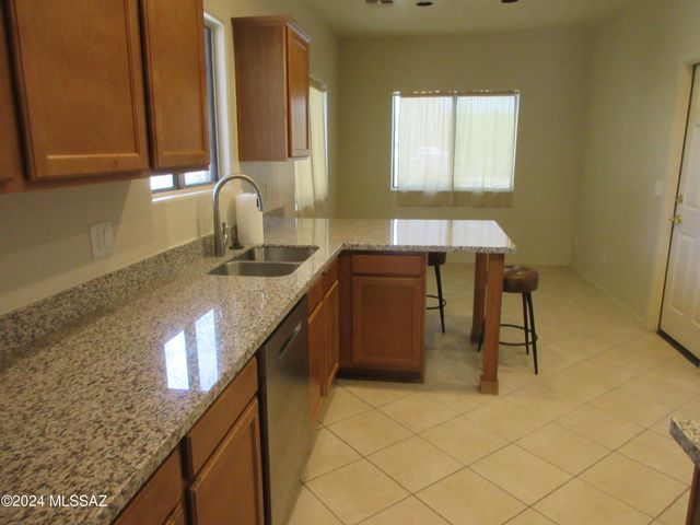 12535 N Owl Head Canyon Road, Marana, AZ 85658