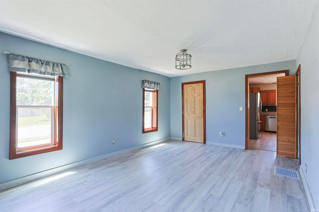 1129 Harrison Street, Walkerton, IN 46574