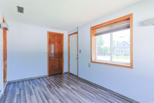 1129 Harrison Street, Walkerton, IN 46574