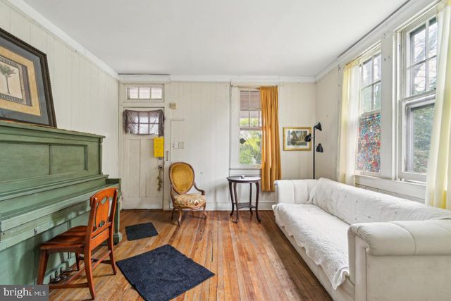 4305 MAINFIELD AVE, Baltimore, MD 21214