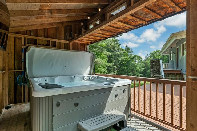 71 Winona Road, Meredith, NH 03253