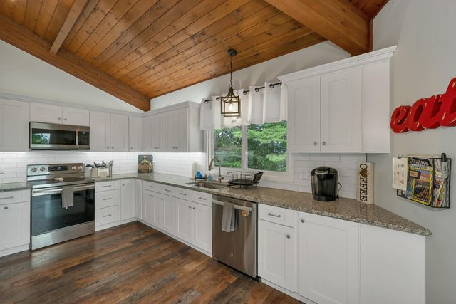 71 Winona Road, Meredith, NH 03253