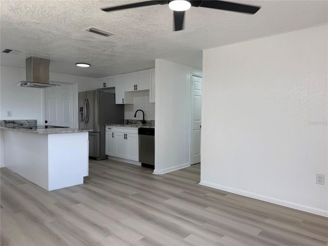 3821 AVENUE J NW, Winter Haven, FL 33881