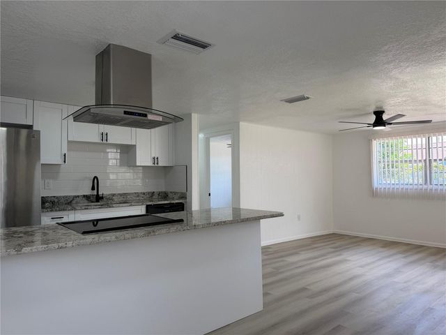 3821 AVENUE J NW, Winter Haven, FL 33881