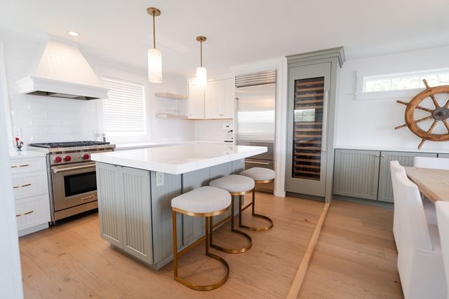 16 Pilgrim Way, Plymouth, MA 02360