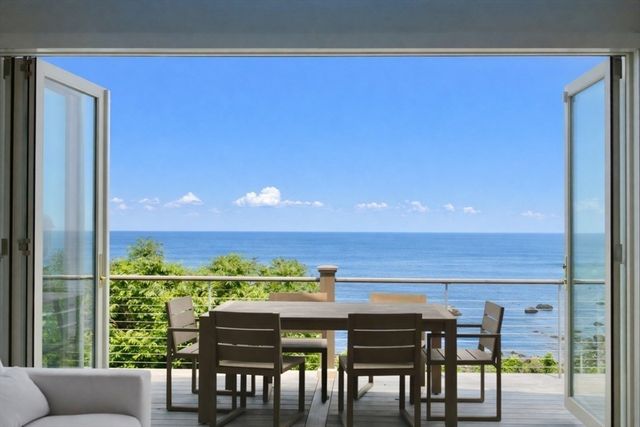 16 Pilgrim Way, Plymouth, MA 02360