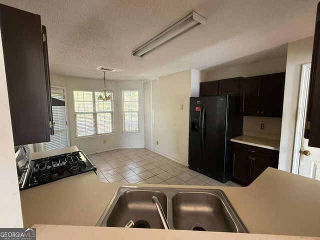 5022 Ceylon Drive, Austell, GA 30106