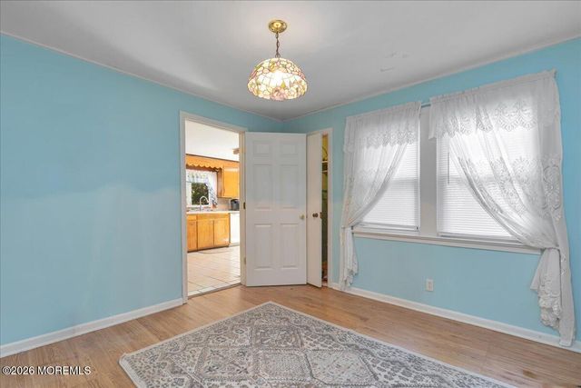 228 Red Hill Road, Middletown, NJ 07748
