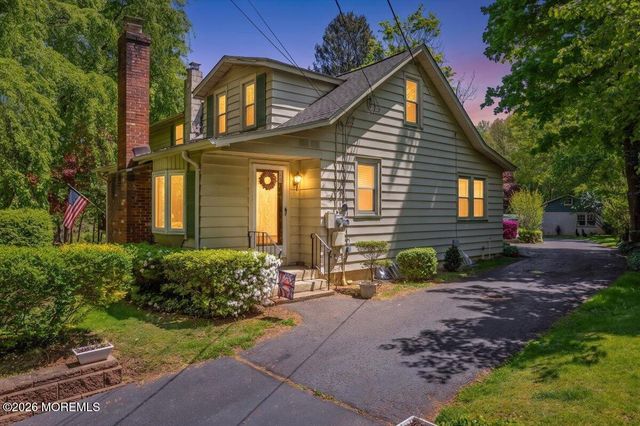 228 Red Hill Road, Middletown, NJ 07748