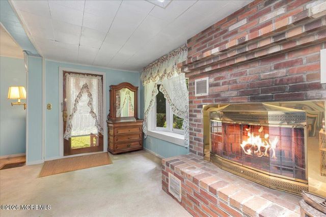 228 Red Hill Road, Middletown, NJ 07748