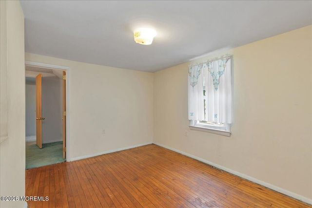 228 Red Hill Road, Middletown, NJ 07748