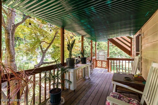 228 Red Hill Road, Middletown, NJ 07748