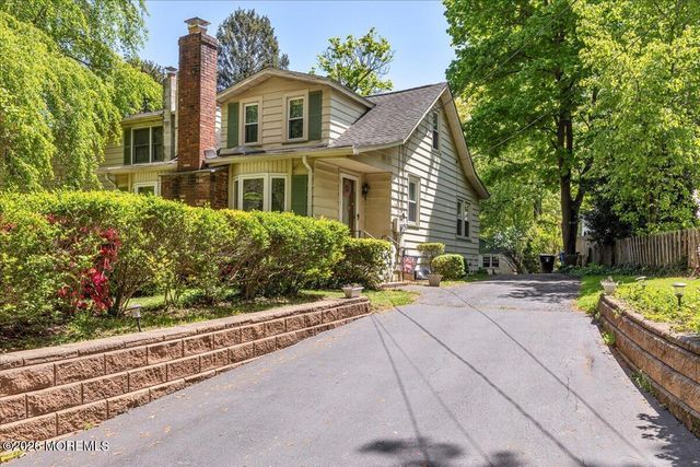 228 Red Hill Road, Middletown, NJ 07748