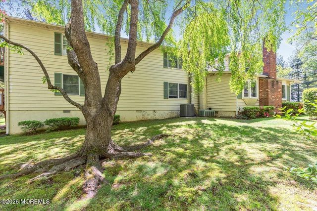 228 Red Hill Road, Middletown, NJ 07748