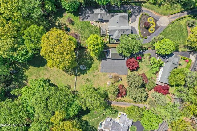 228 Red Hill Road, Middletown, NJ 07748