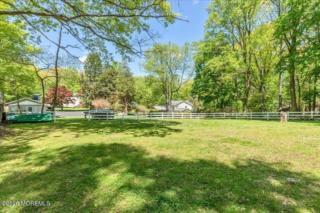 228 Red Hill Road, Middletown, NJ 07748