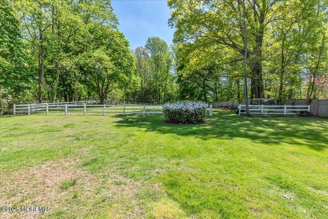 228 Red Hill Road, Middletown, NJ 07748