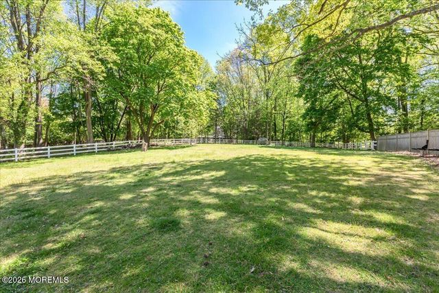 228 Red Hill Road, Middletown, NJ 07748