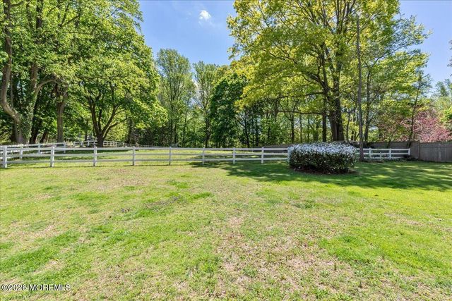228 Red Hill Road, Middletown, NJ 07748