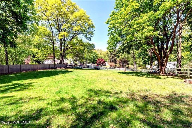 228 Red Hill Road, Middletown, NJ 07748