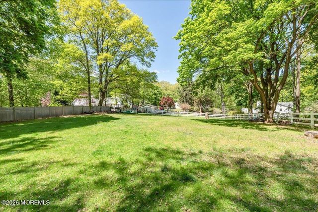228 Red Hill Road, Middletown, NJ 07748