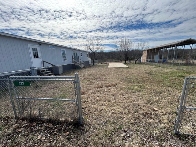 423 Waterfront Row, Quitman, TX 75783