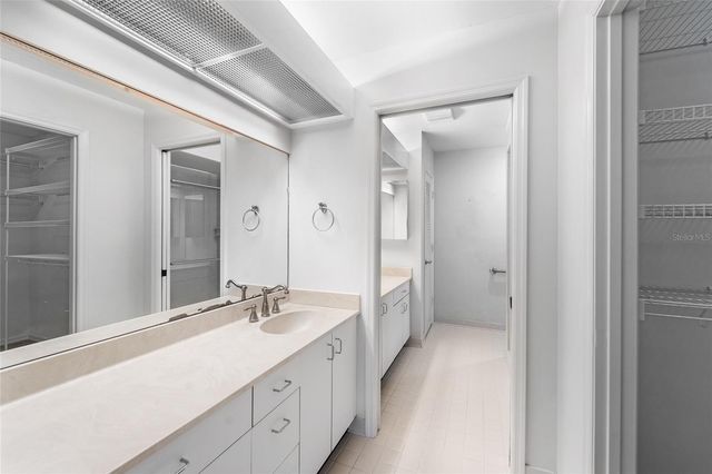 3766 BALLANTRAE DRIVE 22D, Sarasota, FL 34238