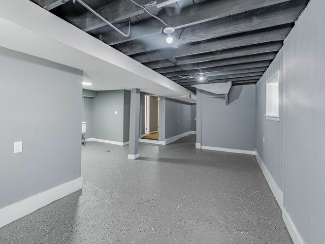 5519 S Seeley Avenue, Chicago, IL 60636