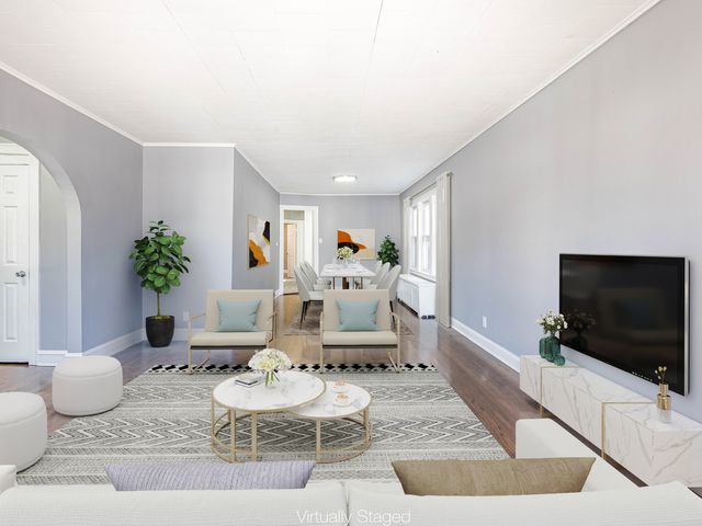 5519 S Seeley Avenue, Chicago, IL 60636