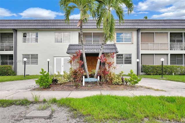 13101 Memorial Highway 104, North Miami, FL 33161