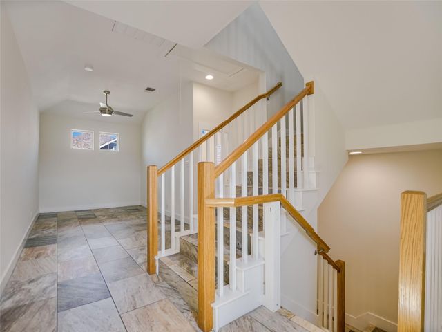7420 Easy Wind DR, Austin, TX 78757