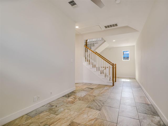 7420 Easy Wind DR, Austin, TX 78757