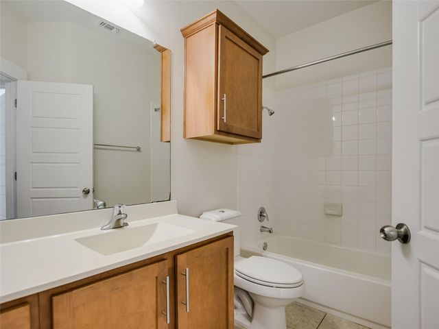 7420 Easy Wind DR, Austin, TX 78757