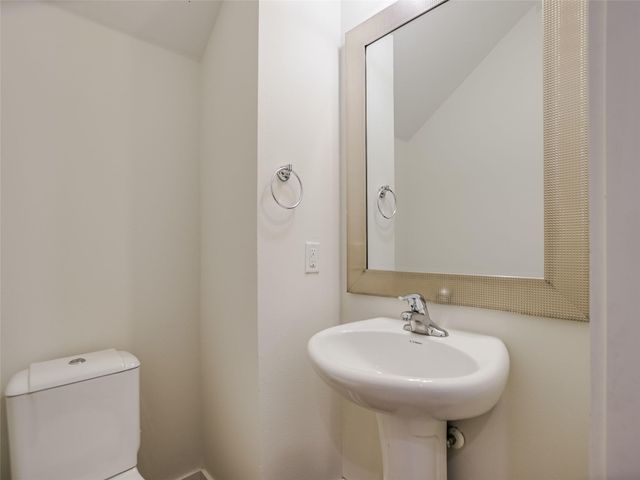 7420 Easy Wind DR, Austin, TX 78757