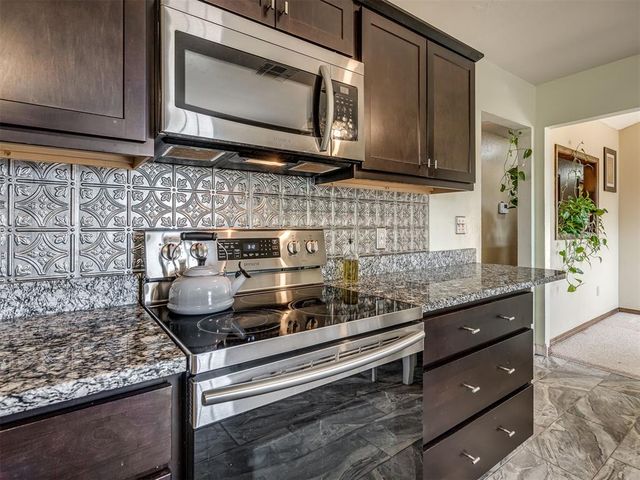 15818 Nelson Road, Norman, OK 73026