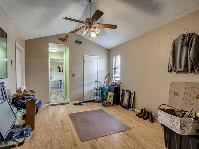 15818 Nelson Road, Norman, OK 73026