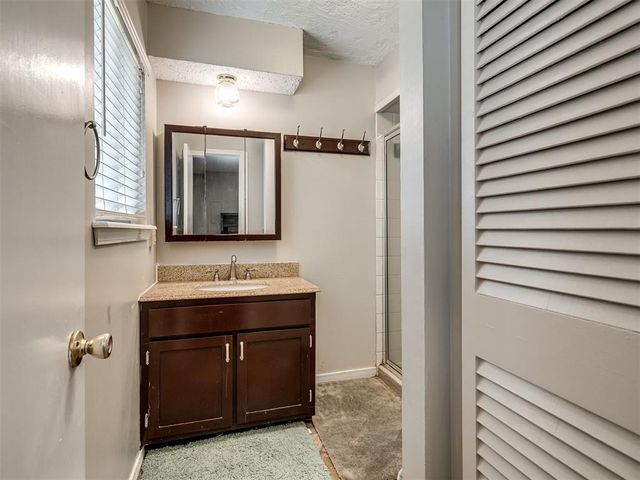 15818 Nelson Road, Norman, OK 73026
