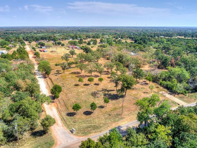 15818 Nelson Road, Norman, OK 73026