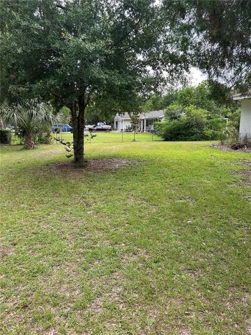 305 VIOLETWOOD ROAD, Deland, FL 32720