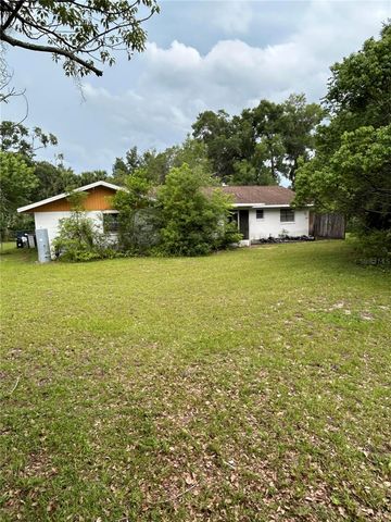 305 VIOLETWOOD ROAD, Deland, FL 32720