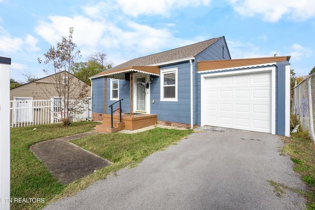 2321 Coker Ave, Knoxville, TN 37917