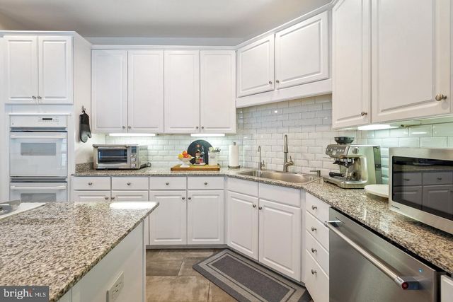 11405 CEDAR RIDGE DR, Potomac, MD 20854