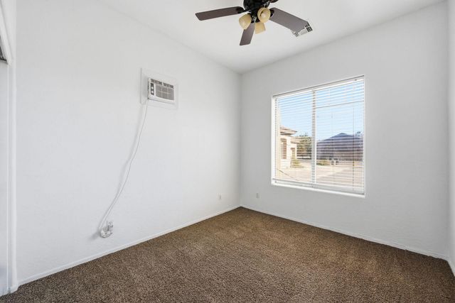 906 E Sheffield Avenue, Chandler, AZ 85225