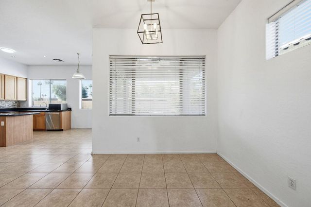 906 E Sheffield Avenue, Chandler, AZ 85225